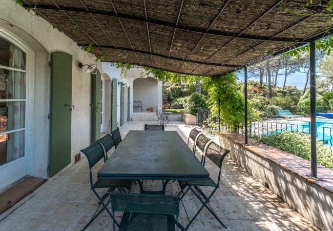 Villa in La Motte - 5 BEDROOM VILLA WITH PRIVATE POOL AND GARDEN (N°359) Villa in La Motte - 5 BEDROOM VILLA WITH PRIVATE POOL AND GARDEN (N°359)