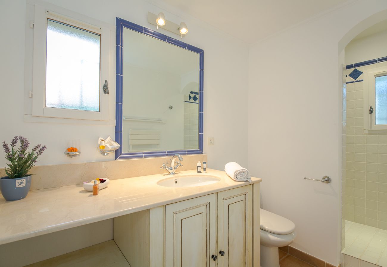 Villa in La Motte - 3-BEDROOM VILLA WITH GARDEN AND PRIVATE POOL (N°341) Villa in La Motte - 3-BEDROOM VILLA WITH GARDEN AND PRIVATE POOL (N°341)
