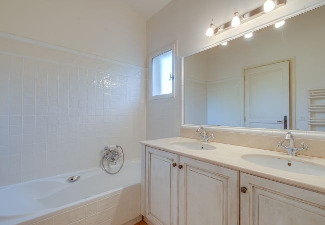 Terraced House in La Motte - 3-BEDROOM TOWNHOUSE WITH GARDEN (N°323) Terraced House in La Motte - 3-BEDROOM TOWNHOUSE WITH GARDEN (N°323)