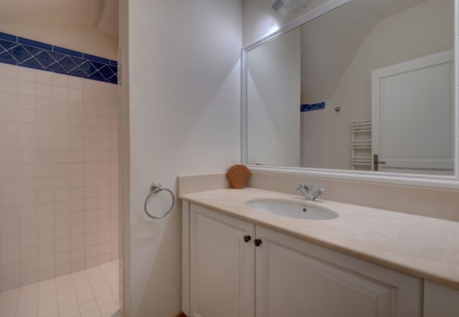 Terraced House in La Motte - 2-BEDROOM TOWNHOUSE WITH GARDEN (N°330) Terraced House in La Motte - 2-BEDROOM TOWNHOUSE WITH GARDEN (N°330)