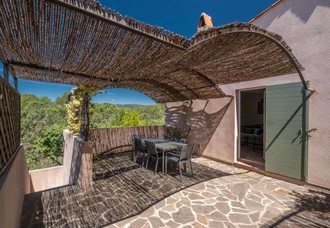 Terraced House in La Motte - 2-BEDROOM TOWNHOUSE WITH GARDEN (N°330) Terraced House in La Motte - 2-BEDROOM TOWNHOUSE WITH GARDEN (N°330)