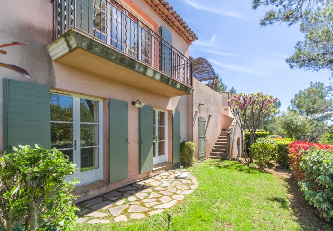 Terraced House in La Motte - 2-BEDROOM TOWNHOUSE WITH GARDEN (N°330) Terraced House in La Motte - 2-BEDROOM TOWNHOUSE WITH GARDEN (N°330)