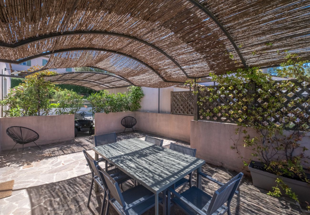 Terraced House in La Motte - 2-BEDROOM TOWNHOUSE WITH GARDEN (N°330) Terraced House in La Motte - 2-BEDROOM TOWNHOUSE WITH GARDEN (N°330)