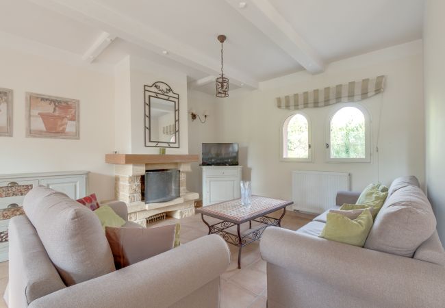 Villa in La Motte - 4 BEDROOM VILLA WITH POOL AND GARDEN (N°352) Villa in La Motte - 4 BEDROOM VILLA WITH POOL AND GARDEN (N°352)