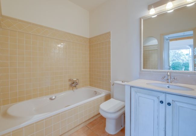 Terraced House in La Motte - 3-BEDROOM TOWNHOUSE WITH GARDEN (N°411) Terraced House in La Motte - 3-BEDROOM TOWNHOUSE WITH GARDEN (N°411)