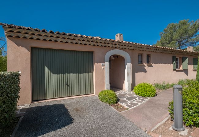 Terraced House in La Motte - 3-BEDROOM TOWNHOUSE WITH GARDEN (N°411) Terraced House in La Motte - 3-BEDROOM TOWNHOUSE WITH GARDEN (N°411)