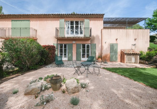 Terraced House in La Motte - 3-BEDROOM TOWNHOUSE WITH GARDEN (N°411) Terraced House in La Motte - 3-BEDROOM TOWNHOUSE WITH GARDEN (N°411)