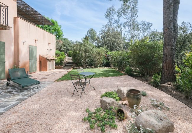 Terraced House in La Motte - 3-BEDROOM TOWNHOUSE WITH GARDEN (N°411) Terraced House in La Motte - 3-BEDROOM TOWNHOUSE WITH GARDEN (N°411)