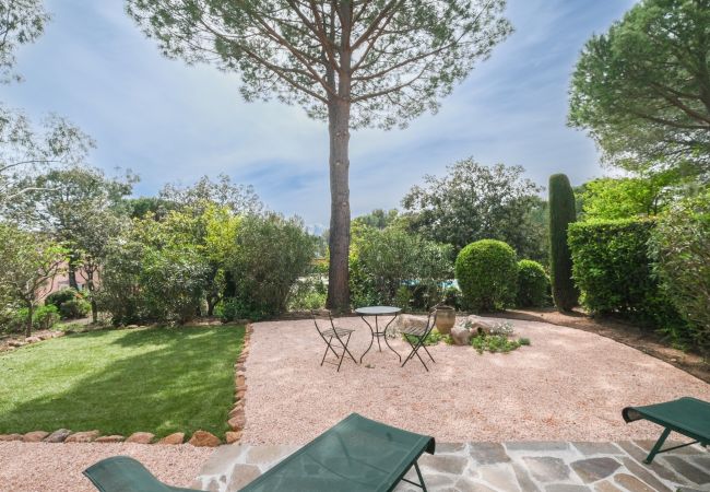 Terraced House in La Motte - 3-BEDROOM TOWNHOUSE WITH GARDEN (N°411) Terraced House in La Motte - 3-BEDROOM TOWNHOUSE WITH GARDEN (N°411)