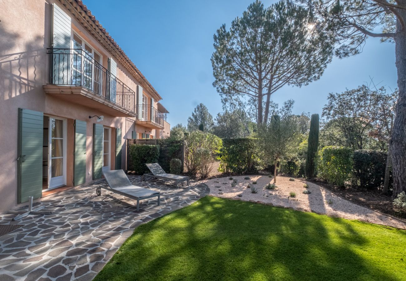 Terraced House in La Motte - 3-BEDROOM TOWNHOUSE WITH GARDEN (N°412)