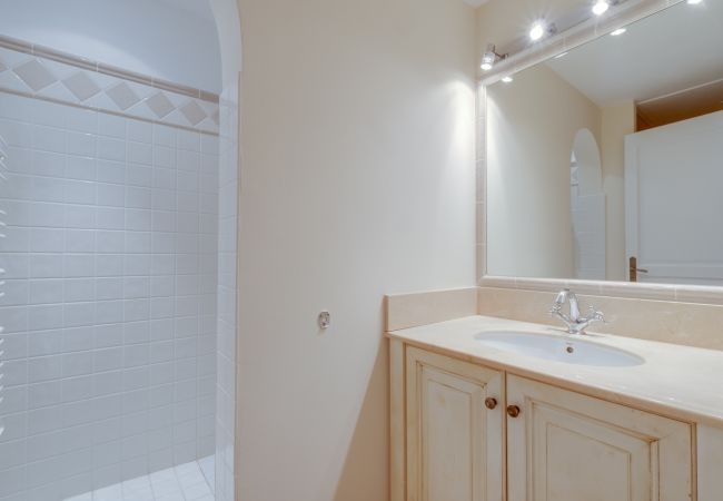 Terraced House in La Motte - 3-BEDROOM TOWNHOUSE WITH GARDEN (N°414) Terraced House in La Motte - 3-BEDROOM TOWNHOUSE WITH GARDEN (N°414)