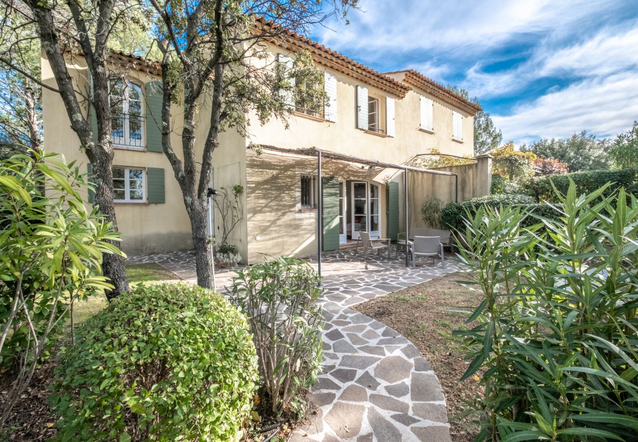 Terraced House in La Motte - 3-BEDROOM TOWNHOUSE WITH GARDEN (N°414) Terraced House in La Motte - 3-BEDROOM TOWNHOUSE WITH GARDEN (N°414)