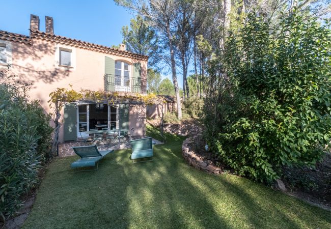 Terraced House in La Motte - 3 BEDROOM TOWNHOUSE WITH GARDEN (N°425) Terraced House in La Motte - 3 BEDROOM TOWNHOUSE WITH GARDEN (N°425)