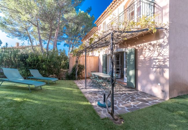 Terraced House in La Motte - 3 BEDROOM TOWNHOUSE WITH GARDEN (N°425) Terraced House in La Motte - 3 BEDROOM TOWNHOUSE WITH GARDEN (N°425)