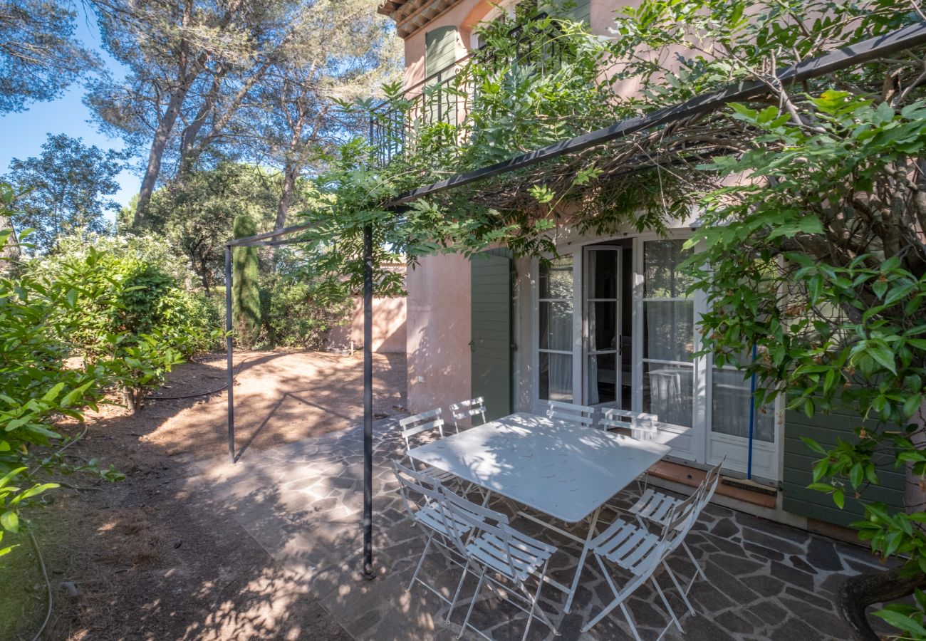 Terraced House in La Motte - 3 BEDROOM TOWNHOUSE WITH GARDEN (N°426) Terraced House in La Motte - 3 BEDROOM TOWNHOUSE WITH GARDEN (N°426)