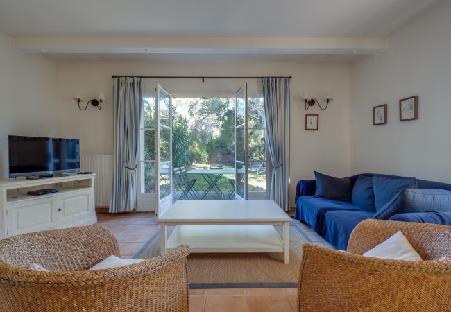 Terraced House in La Motte - 2 BEDROOM TOWNHOUSE WITH GARDEN (N°435) Terraced House in La Motte - 2 BEDROOM TOWNHOUSE WITH GARDEN (N°435)