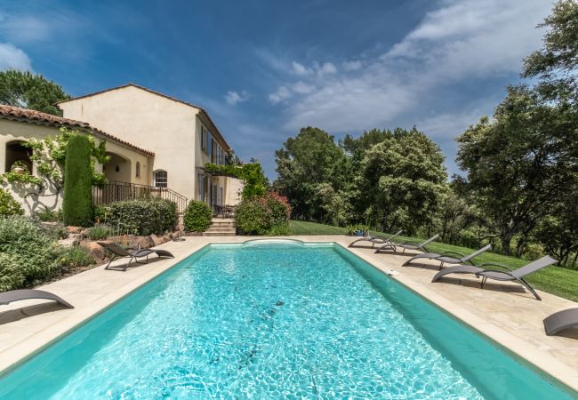 Villa in La Motte - 4-BEDROOM VILLA WITH PRIVATE POOL AND GARDEN (N°442) Villa in La Motte - 4-BEDROOM VILLA WITH PRIVATE POOL AND GARDEN (N°442)