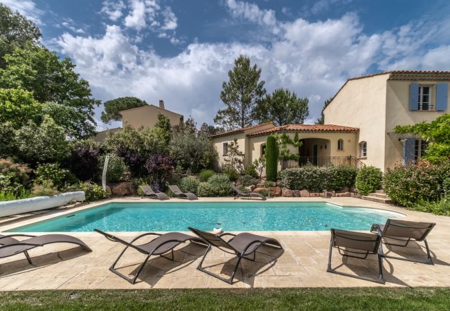 Villa in La Motte - 4-BEDROOM VILLA WITH PRIVATE POOL AND GARDEN (N°442) Villa in La Motte - 4-BEDROOM VILLA WITH PRIVATE POOL AND GARDEN (N°442)