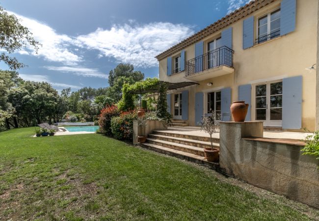 Villa in La Motte - 4-BEDROOM VILLA WITH PRIVATE POOL AND GARDEN (N°442) Villa in La Motte - 4-BEDROOM VILLA WITH PRIVATE POOL AND GARDEN (N°442)