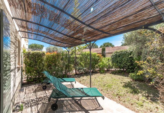 Apartment in La Motte - 2 BEDROOM APARTMENT WITH TERRACE AND GARDEN (N°510) Apartment in La Motte - 2 BEDROOM APARTMENT WITH TERRACE AND GARDEN (N°510)
