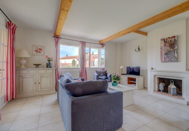 Apartment in La Motte - 2 BEDROOM APARTMENT WITH TERRACE AND GARDEN (N°510) Apartment in La Motte - 2 BEDROOM APARTMENT WITH TERRACE AND GARDEN (N°510)