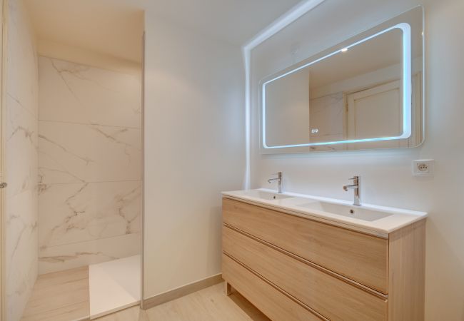 Apartment in La Motte - 2 BEDROOM APARTMENT WITH TERRACE AND GARDEN (N°510) Apartment in La Motte - 2 BEDROOM APARTMENT WITH TERRACE AND GARDEN (N°510)