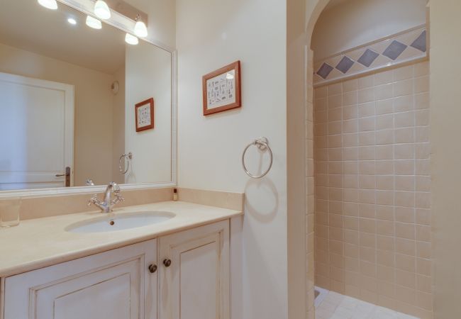 Terraced House in La Motte - 3 BEDROOM TOWNHOUSE WITH TERRACE AND GARDEN (N°516) Terraced House in La Motte - 3 BEDROOM TOWNHOUSE WITH TERRACE AND GARDEN (N°516)