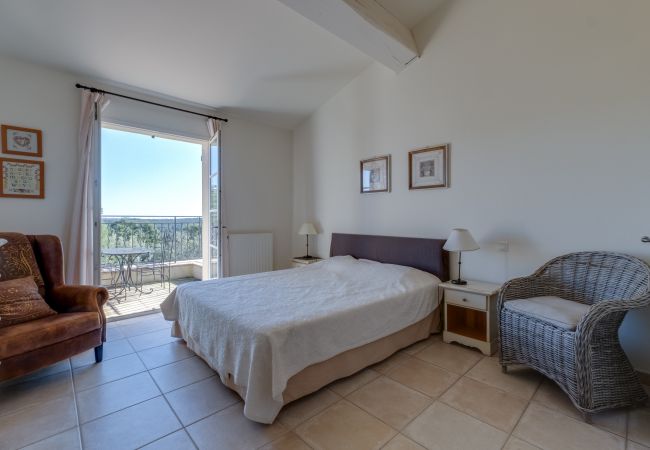 Terraced House in La Motte - 3 BEDROOM TOWNHOUSE WITH TERRACE AND GARDEN (N°516) Terraced House in La Motte - 3 BEDROOM TOWNHOUSE WITH TERRACE AND GARDEN (N°516)