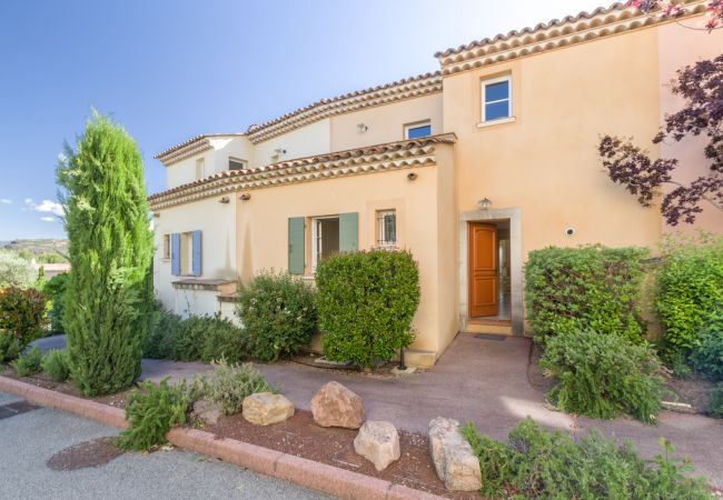 Terraced House in La Motte - 3 BEDROOM TOWNHOUSE WITH GARDEN (N°527) Terraced House in La Motte - 3 BEDROOM TOWNHOUSE WITH GARDEN (N°527)