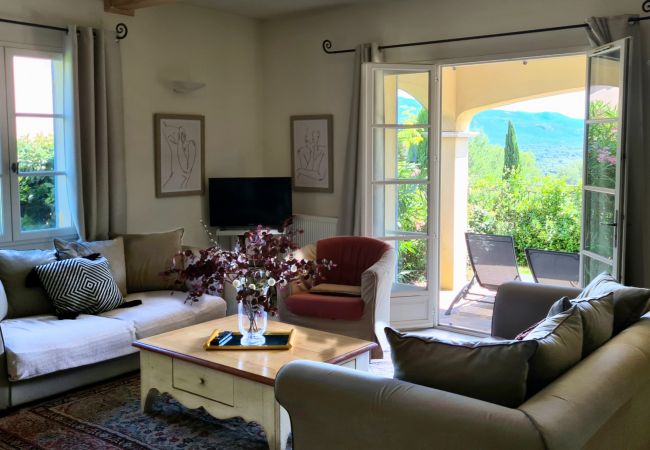 Terraced House in La Motte - 3 BEDROOM TOWNHOUSE WITH GARDEN (N°528) Terraced House in La Motte - 3 BEDROOM TOWNHOUSE WITH GARDEN (N°528)