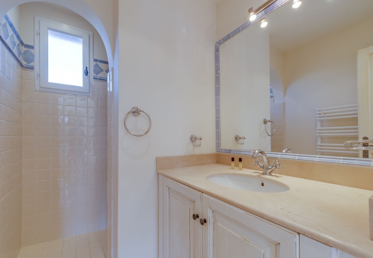 Terraced House in La Motte - 2 BEDROOM TOWNHOUSE WITH GARDEN (N°529) Terraced House in La Motte - 2 BEDROOM TOWNHOUSE WITH GARDEN (N°529)