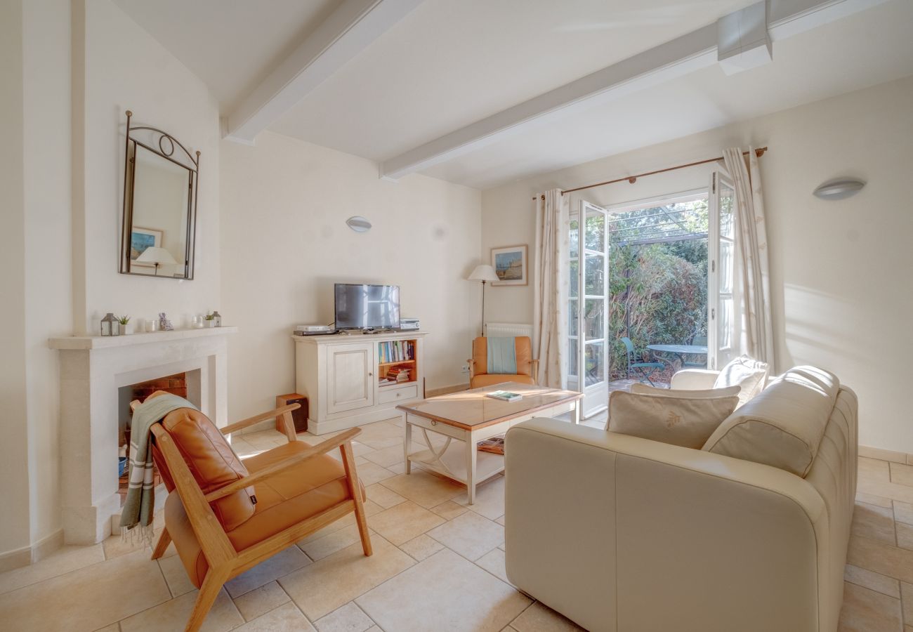 Terraced House in La Motte - 2 BEDROOM TOWNHOUSE WITH GARDEN (N°529) Terraced House in La Motte - 2 BEDROOM TOWNHOUSE WITH GARDEN (N°529)