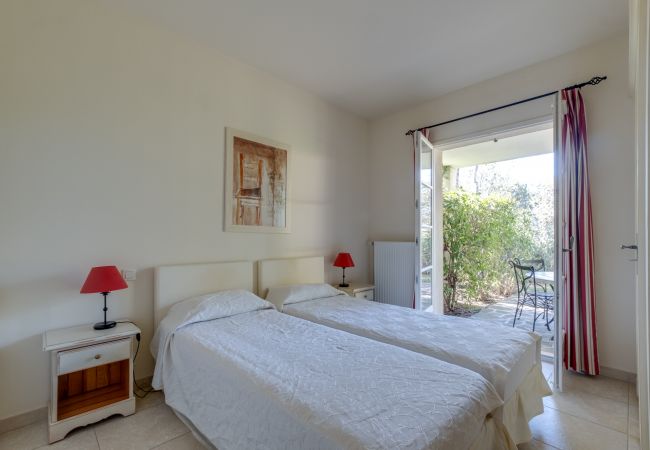Terraced House in La Motte - 2 BEDROOM TOWNHOUSE WITH GARDEN (N°562) Terraced House in La Motte - 2 BEDROOM TOWNHOUSE WITH GARDEN (N°562)