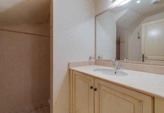 Terraced House in La Motte - 2 BEDROOM TOWNHOUSE WITH GARDEN (N°562) Terraced House in La Motte - 2 BEDROOM TOWNHOUSE WITH GARDEN (N°562)