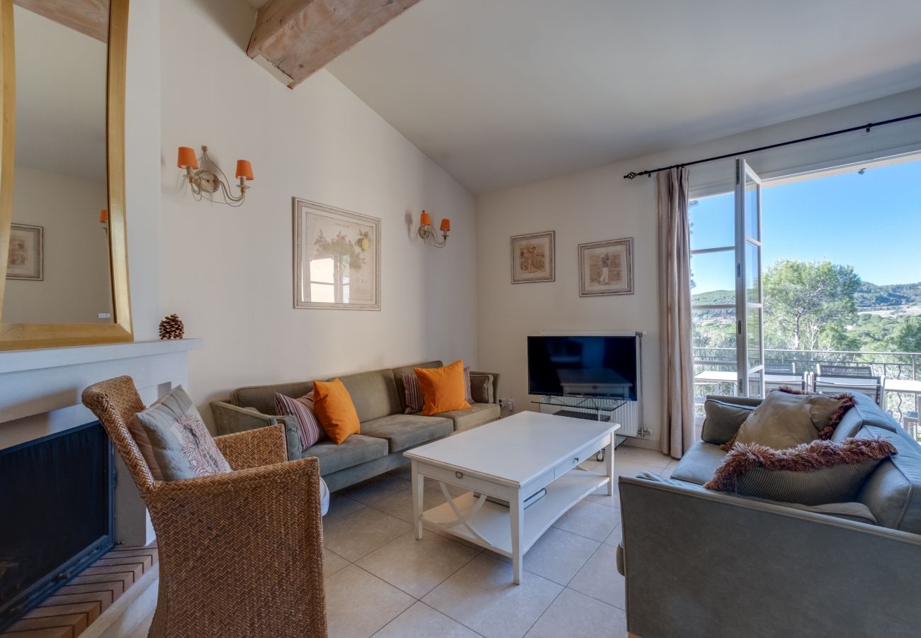 Terraced House in La Motte - 2 BEDROOM TOWNHOUSE WITH GARDEN (N°562) Terraced House in La Motte - 2 BEDROOM TOWNHOUSE WITH GARDEN (N°562)