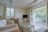 Terraced House in La Motte - 2-BEDROOM TOWNHOUSE WITH GARDEN (N°427)
