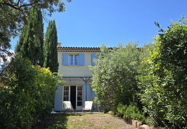 Terraced House in La Motte - 2-BEDROOM TOWNHOUSE WITH GARDEN (N°531) Terraced House in La Motte - 2-BEDROOM TOWNHOUSE WITH GARDEN (N°531)