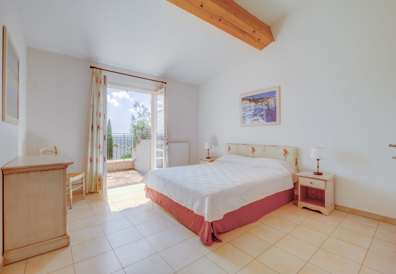 Terraced House in La Motte - 3 BEDROOM TOWNHOUSE WITH GARDEN (N° 518) Terraced House in La Motte - 3 BEDROOM TOWNHOUSE WITH GARDEN (N° 518)