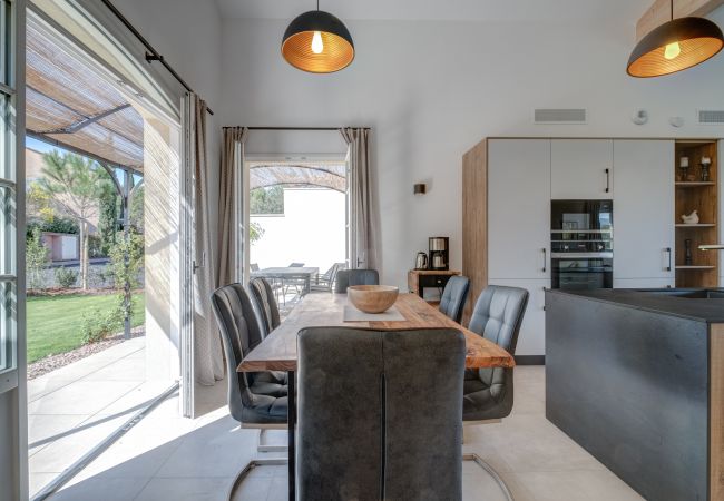 Terraced House in La Motte - 3-BEDROOM TOWN HOUSE WITH SPLENDID VIEW (N°569) Terraced House in La Motte - 3-BEDROOM TOWN HOUSE WITH SPLENDID VIEW (N°569)