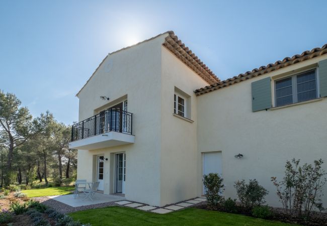 Terraced House in La Motte - 3-BEDROOM TOWN HOUSE WITH SPLENDID VIEW (N°569) Terraced House in La Motte - 3-BEDROOM TOWN HOUSE WITH SPLENDID VIEW (N°569)