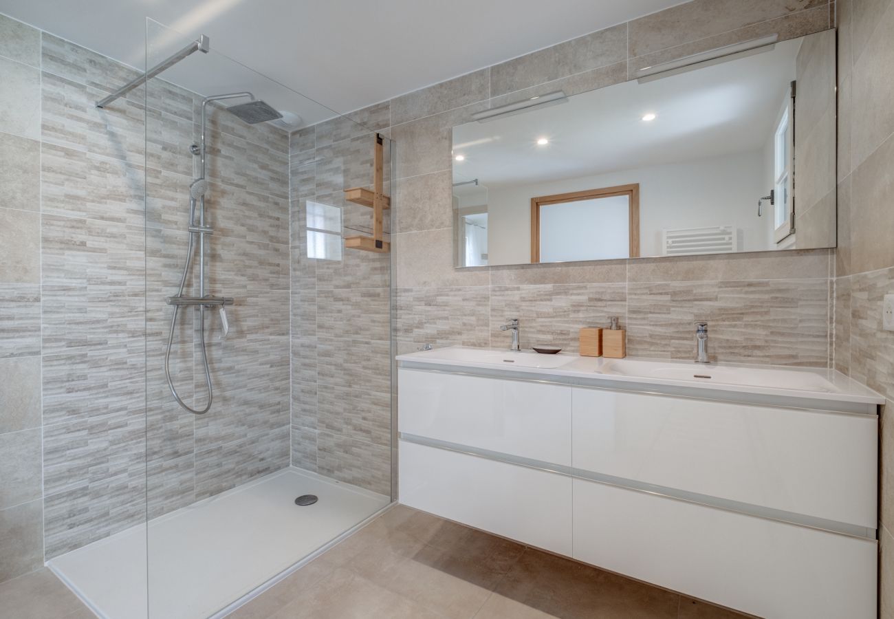 Terraced House in La Motte - 3-BEDROOM TOWN HOUSE WITH SPLENDID VIEW (N°569) Terraced House in La Motte - 3-BEDROOM TOWN HOUSE WITH SPLENDID VIEW (N°569)