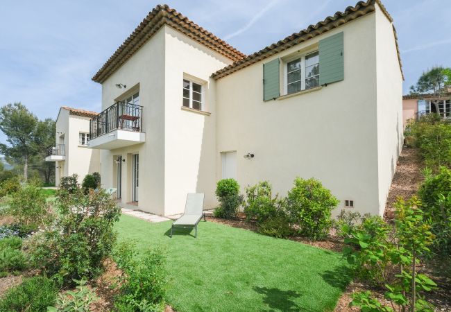 Terraced House in La Motte - 3-BEDROOM TOWNHOUSE WITH NICE VIEW (N°568) Terraced House in La Motte - 3-BEDROOM TOWNHOUSE WITH NICE VIEW (N°568)