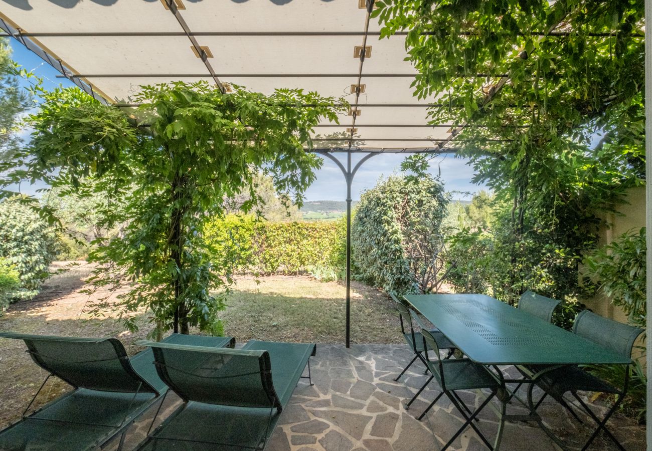 Terraced House in La Motte - 2-BEDROOM TOWNHOUSE WITH NICE VIEW (N°552)