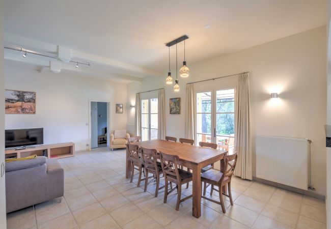 Villa in La Motte - 4 BEDROOM VILLA WITH PRIVATE POOL AND GARDEN (N°443) Villa in La Motte - 4 BEDROOM VILLA WITH PRIVATE POOL AND GARDEN (N°443)