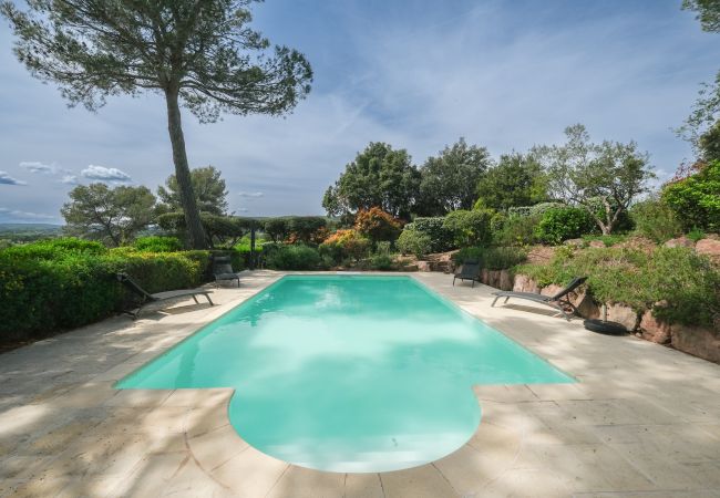 Villa in La Motte - 4 BEDROOM VILLA WITH PRIVATE POOL AND GARDEN (N°443) Villa in La Motte - 4 BEDROOM VILLA WITH PRIVATE POOL AND GARDEN (N°443)