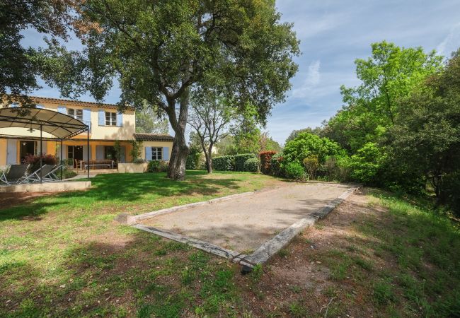 Villa in La Motte - 4 BEDROOM VILLA WITH PRIVATE POOL AND GARDEN (N°443) Villa in La Motte - 4 BEDROOM VILLA WITH PRIVATE POOL AND GARDEN (N°443)