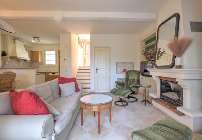 Terraced House in La Motte - 2-BEDROOM TOWNHOUSE WITH GARDEN (N°536) Terraced House in La Motte - 2-BEDROOM TOWNHOUSE WITH GARDEN (N°536)