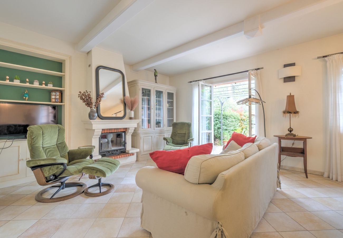 Terraced House in La Motte - 2-BEDROOM TOWNHOUSE WITH GARDEN (N°536) Terraced House in La Motte - 2-BEDROOM TOWNHOUSE WITH GARDEN (N°536)