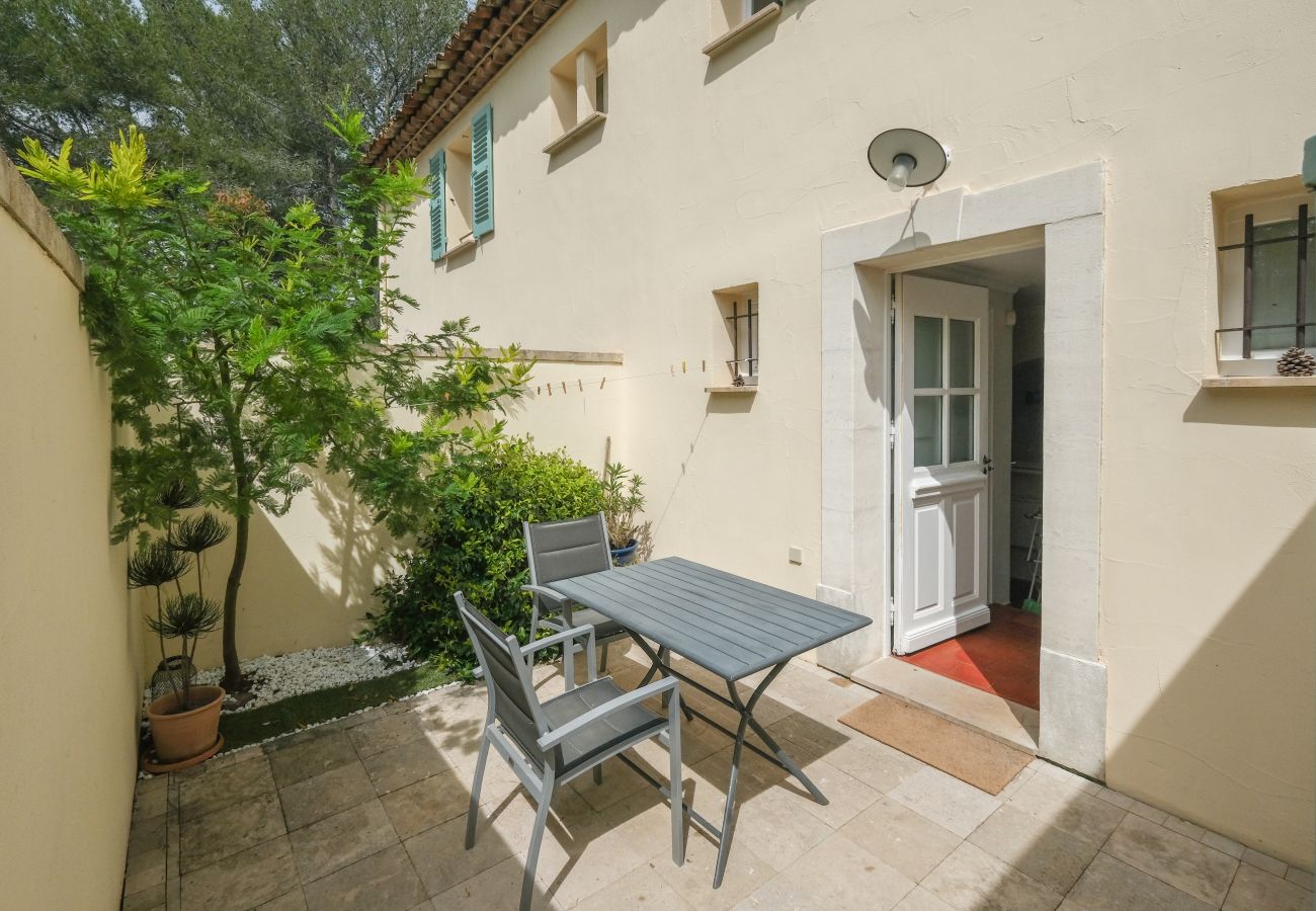 Appartement à La Motte - APPARTEMENT 1 CHAMBRE VUE SUR GOLF (N°2) Appartement à La Motte - APPARTEMENT 1 CHAMBRE VUE SUR GOLF (N°2)