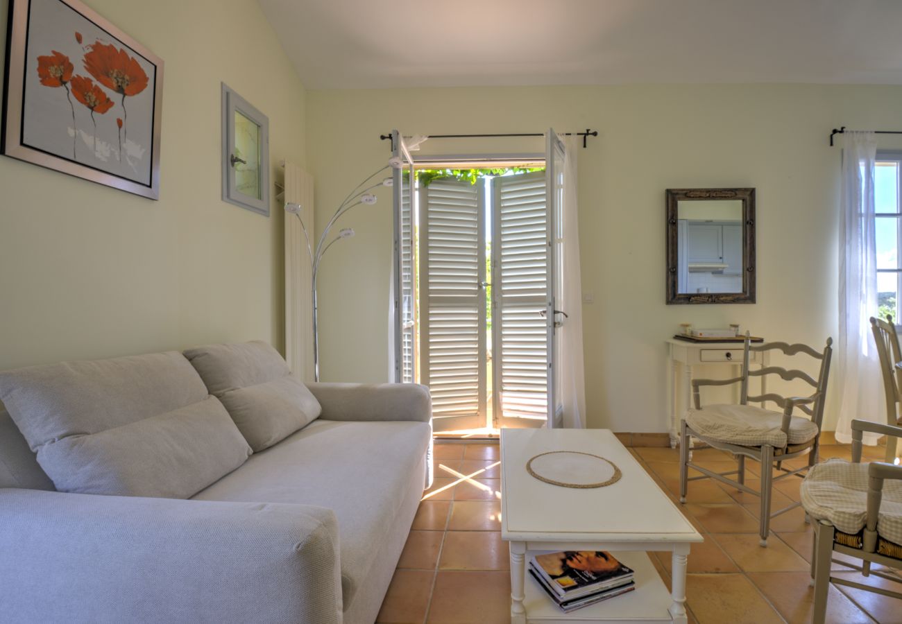 Appartement à La Motte - APPARTEMENT 2 CHAMBRES  - 50m2 - VUE SUR GOLF (N°25) Appartement à La Motte - APPARTEMENT 2 CHAMBRES  - 50m2 - VUE SUR GOLF (N°25)